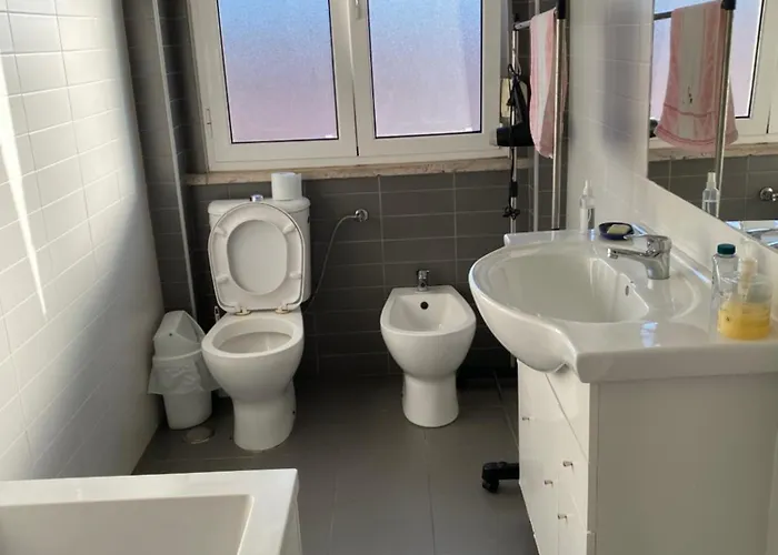 Quarto em Acomodações Particulares Perto De Expor 1 Moscavide